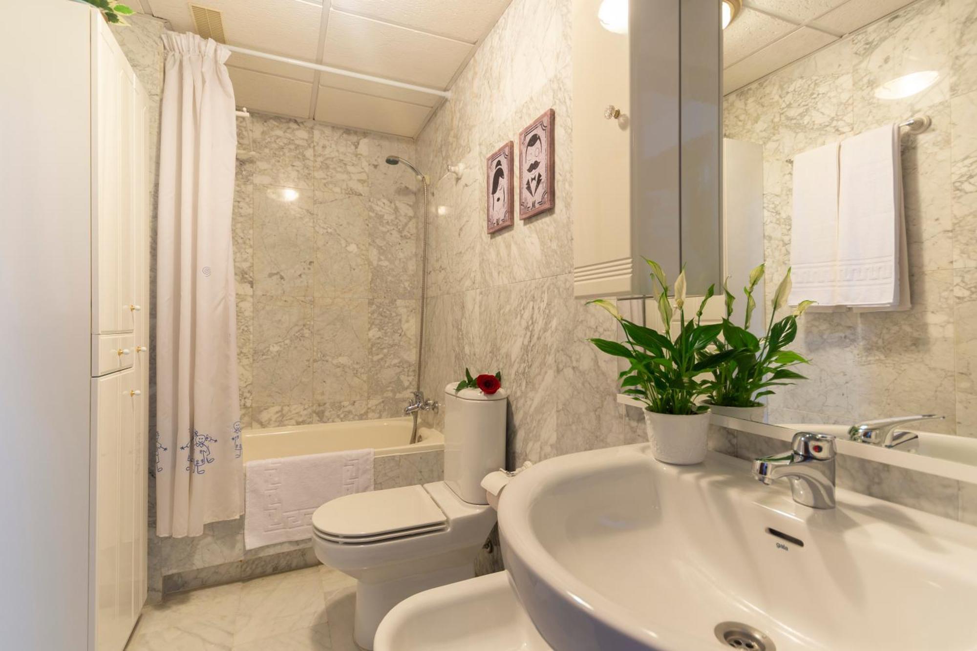 Apartamento Adultos Centro N V 1 Free Parking Granada Exterior foto